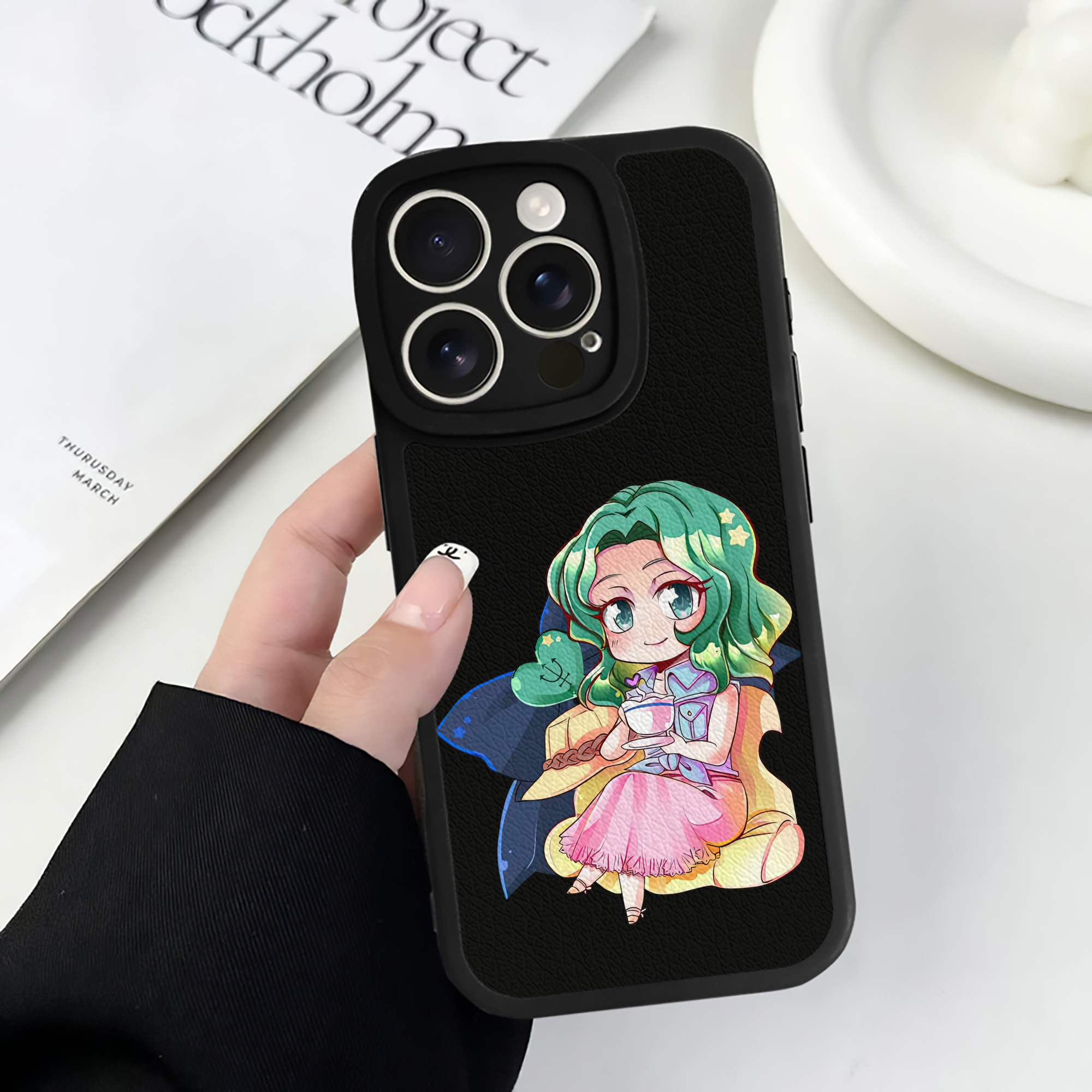 （画像用） 美少女戦士セーラームーン 海王 みちる（かいおう みちる） Sailor Moon Kaiou Michiru 【iPhone 16シリーズ対応】シリコンスマホケース（レザー調） 材質：シリコン